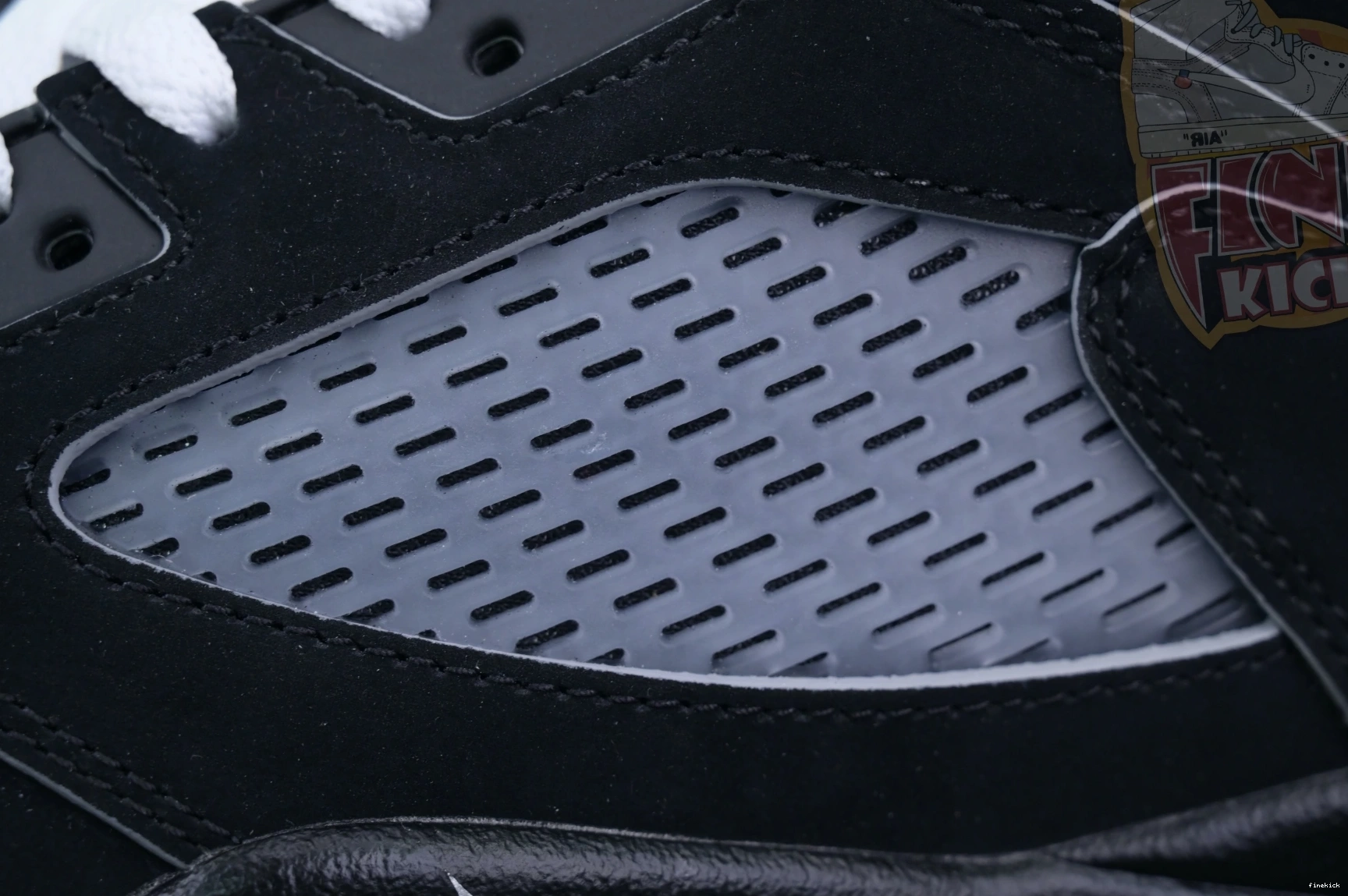 5“BLACK REIMAGINED” METALLIC Air Jordan Jordan 1101